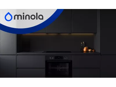 Тренд темних кухонь 2026 році: матове скло, чорний метал, практичність та стиль